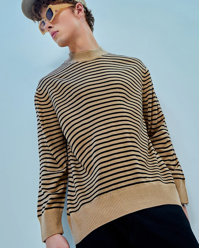 بيواكوف Men's Brown Striped Oversized Flatknit Sweater
